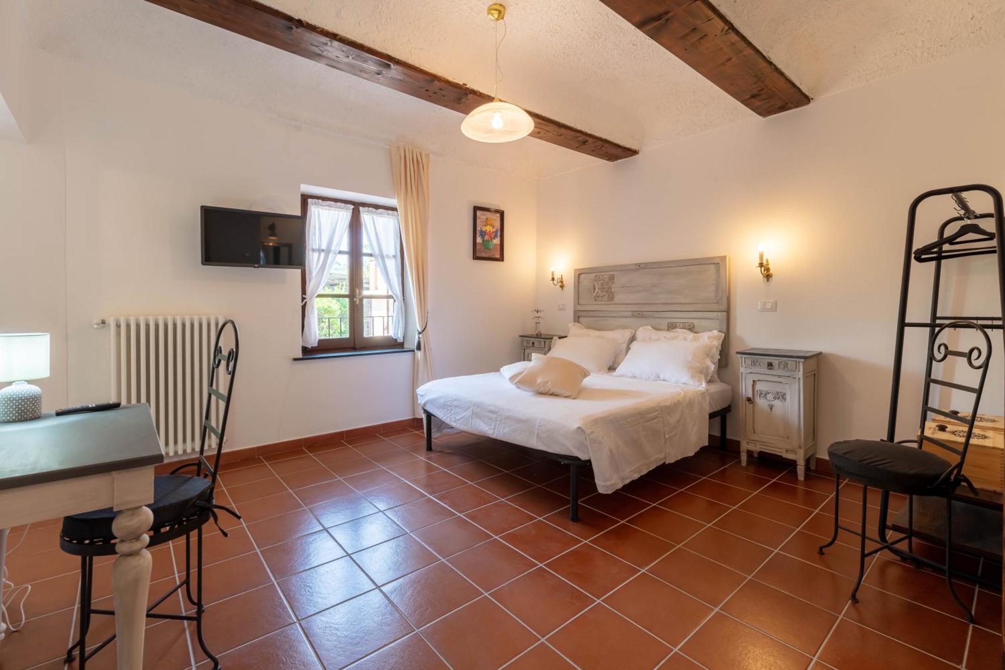 Piemonte Country House Bed & Breakfast Agliano Terme Dış mekan fotoğraf